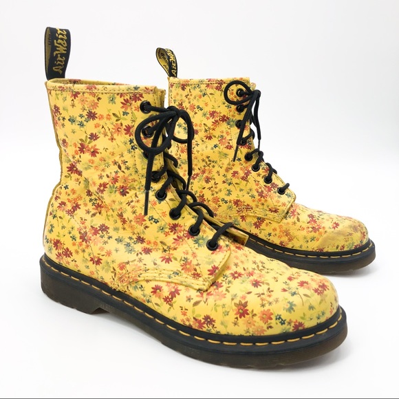 RARE Dr. Martens 1460 W 8 Eye Sun Yellow Flowers Floral Lace Up Combat Boots 10 - Picture 2 of 7
